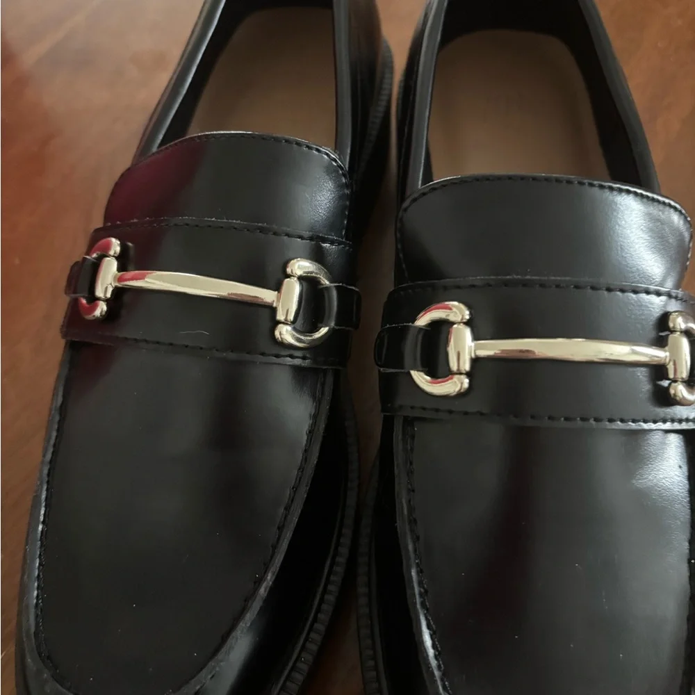 H&M Woman’s Black Platform Loafers with Buckle NWOT Final Sale